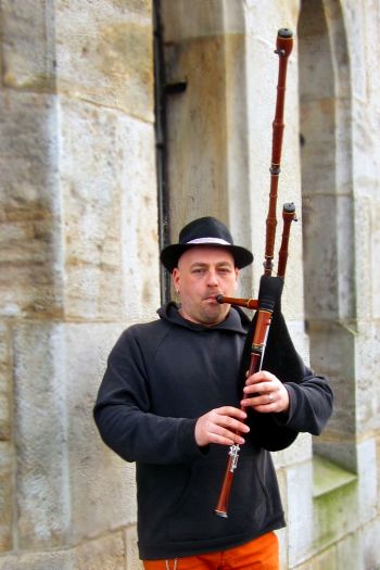 Kurs Grundlagen der
Harmonielehre - Jan Kristof Schliep -
Spielkurs Pipenbock